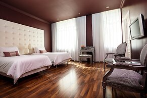 Unique Executive Central