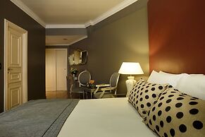 Unique Executive Central