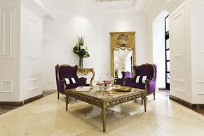 Unique Executive Central