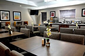 Best Western Plus Gateway Inn & Suites
