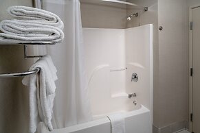 Country Inn & Suites by Radisson, Charleston South, WV