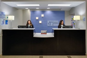 Holiday Inn Express Hotel & Suites Meadowlands Area by IHG