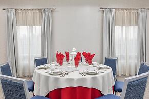 Holiday Inn Express Hotel & Suites Greenville by IHG