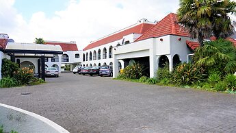 Alcamo Hotel & Conference Centre