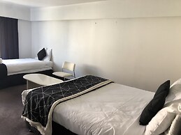 Alcamo Hotel & Conference Centre