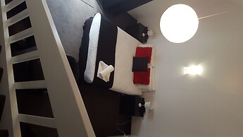 Alcamo Hotel & Conference Centre