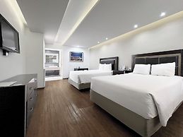 Quinta Dorada Hotel and Suites