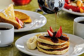 Quinta Dorada Hotel and Suites