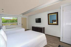 Quinta Dorada Hotel and Suites