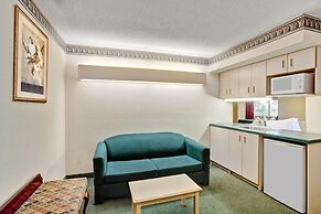 Stay Express Inn & Suites Atlanta