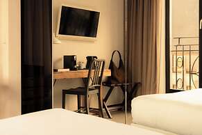 9Hotel Central