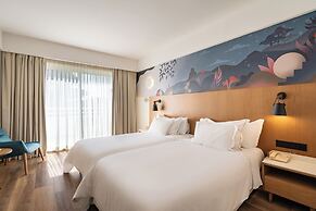 Onyria Quinta da Marinha Hotel