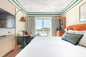 Onyria Quinta da Marinha Hotel