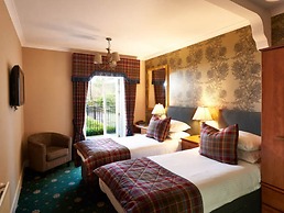 Loch Kinord Hotel