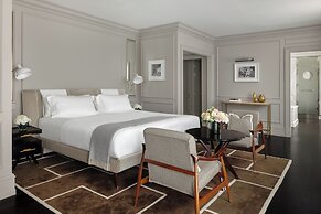 Portrait Firenze - Lungarno Collection