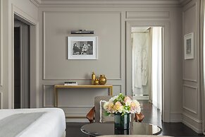 Portrait Firenze - Lungarno Collection