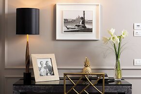 Portrait Firenze - Lungarno Collection