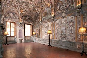 Portrait Firenze - Lungarno Collection