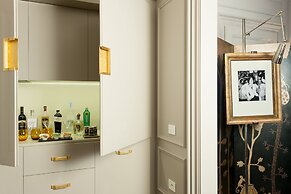 Portrait Firenze - Lungarno Collection