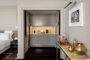 Portrait Firenze - Lungarno Collection