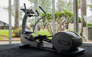 Golden Tulip Dar Es Salaam