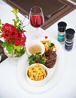 Golden Tulip Dar Es Salaam