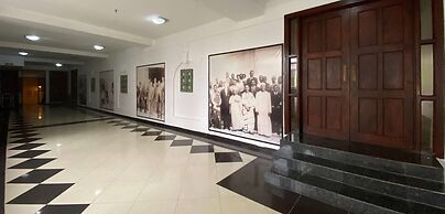 Golden Tulip Dar Es Salaam