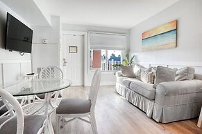 The Lighthouse Resort Inn & Suites