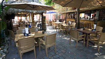 The Lighthouse Resort Inn & Suites