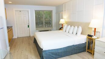 The Lighthouse Resort Inn & Suites