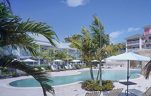 The Lighthouse Resort Inn & Suites