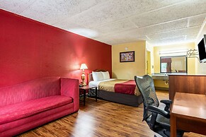 Econo Lodge Charlotte Airport Area
