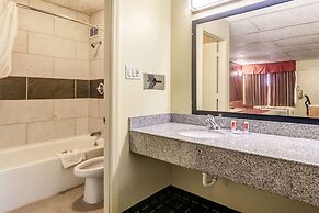 Econo Lodge Charlotte Airport Area