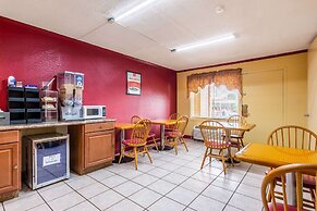 Econo Lodge Charlotte Airport Area