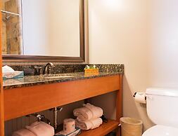 The Black Bear Lodge at Stratton Mountain Resort