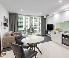 Oaks Adelaide Embassy Suites