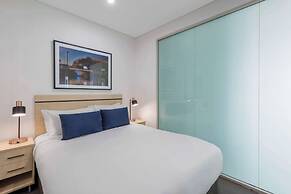 Oaks Adelaide Embassy Suites