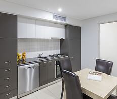 Oaks Adelaide Embassy Suites