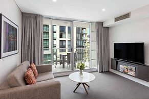 Oaks Adelaide Embassy Suites