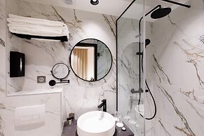 Star Champs Elysées