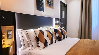 Star Champs Elysées