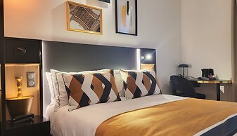 Star Champs Elysées