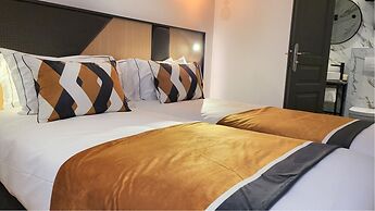 Star Champs Elysées