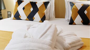 Star Champs Elysées