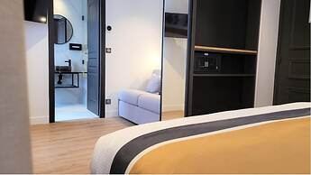 Star Champs Elysées