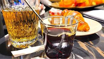 Star Champs Elysées