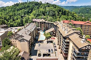 Gatlinburg Town Square