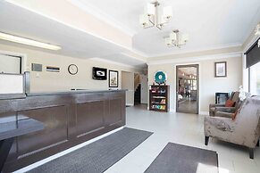 Sandman Inn Blue River