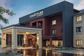 Courtyard Minneapolis St. Paul/Roseville by Marriott