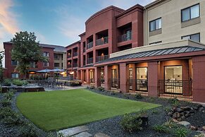 Courtyard Minneapolis St. Paul/Roseville by Marriott